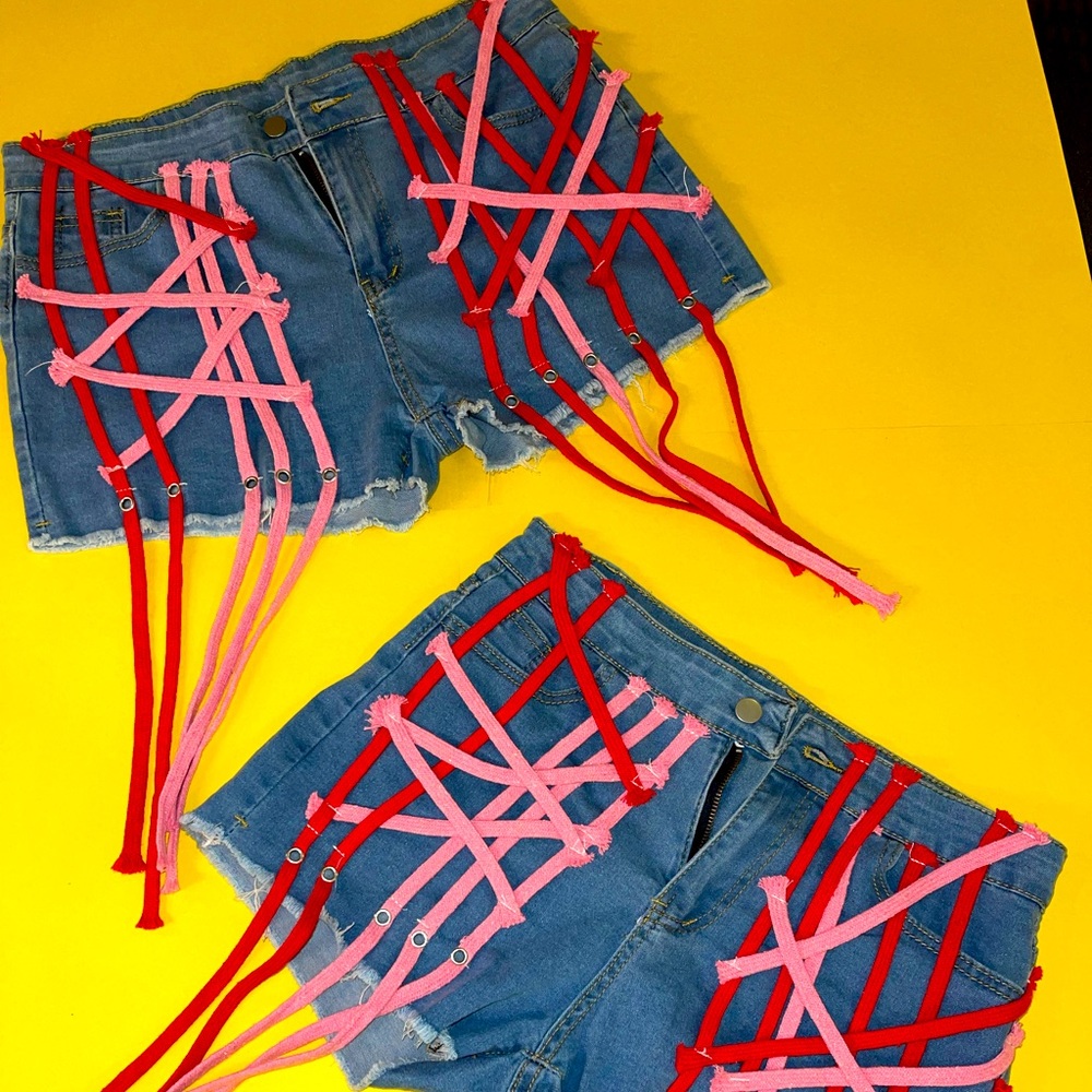 string ♥️ shorts